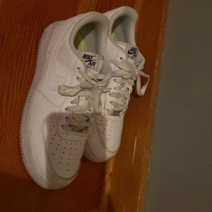 Air Force ones White size 10